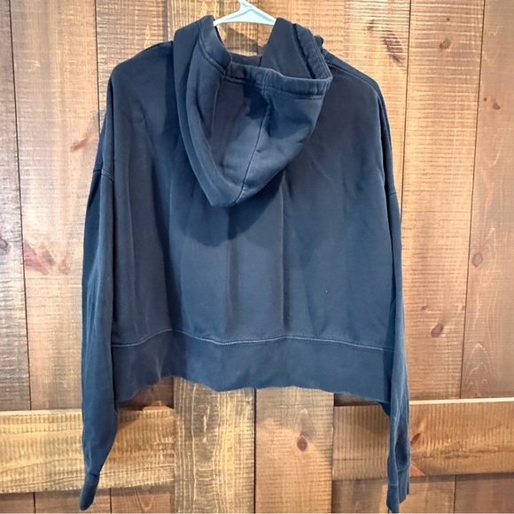 Nike Black Cropped Zip Up Hoodie Swoosh Athleisure Sweatshirt - Picture 2 of 6